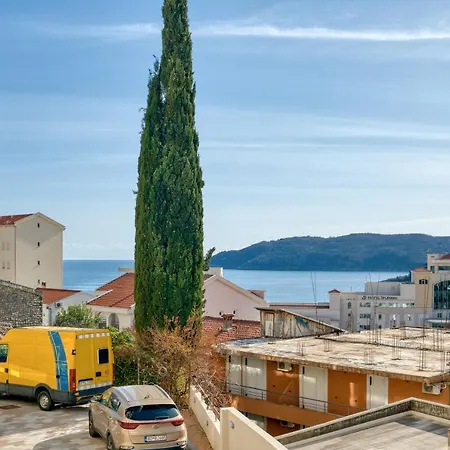 Ivanovic Residences Apartament