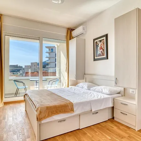 Ivanovic Residences Apartament