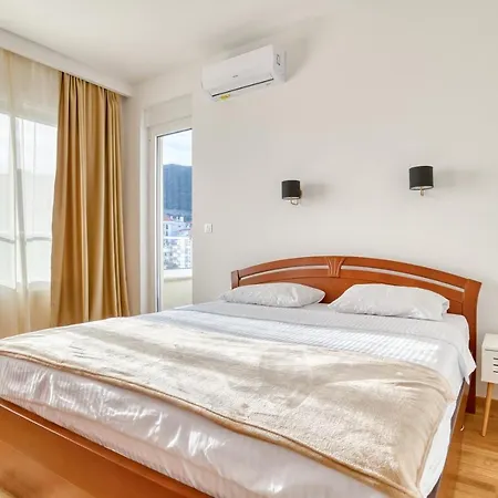 Ivanovic Residences * Budva